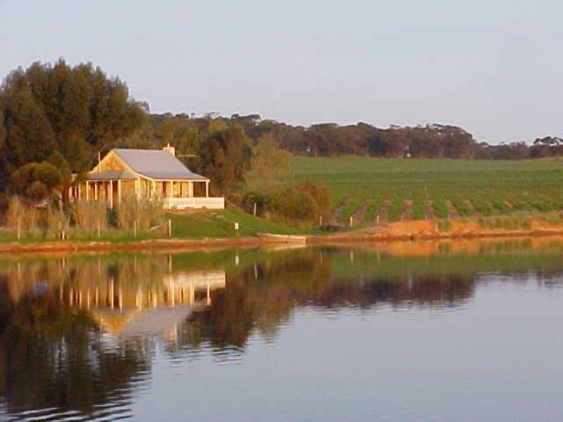 Stonewell Cottages & Vineyards Retreat Barossa Valley Extérieur photo